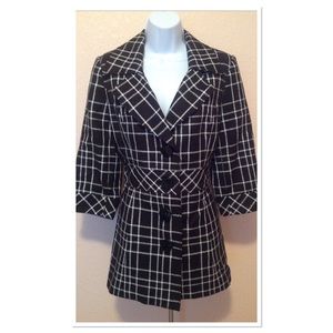 NWT WHBM Black White Plaid Coat Size 6